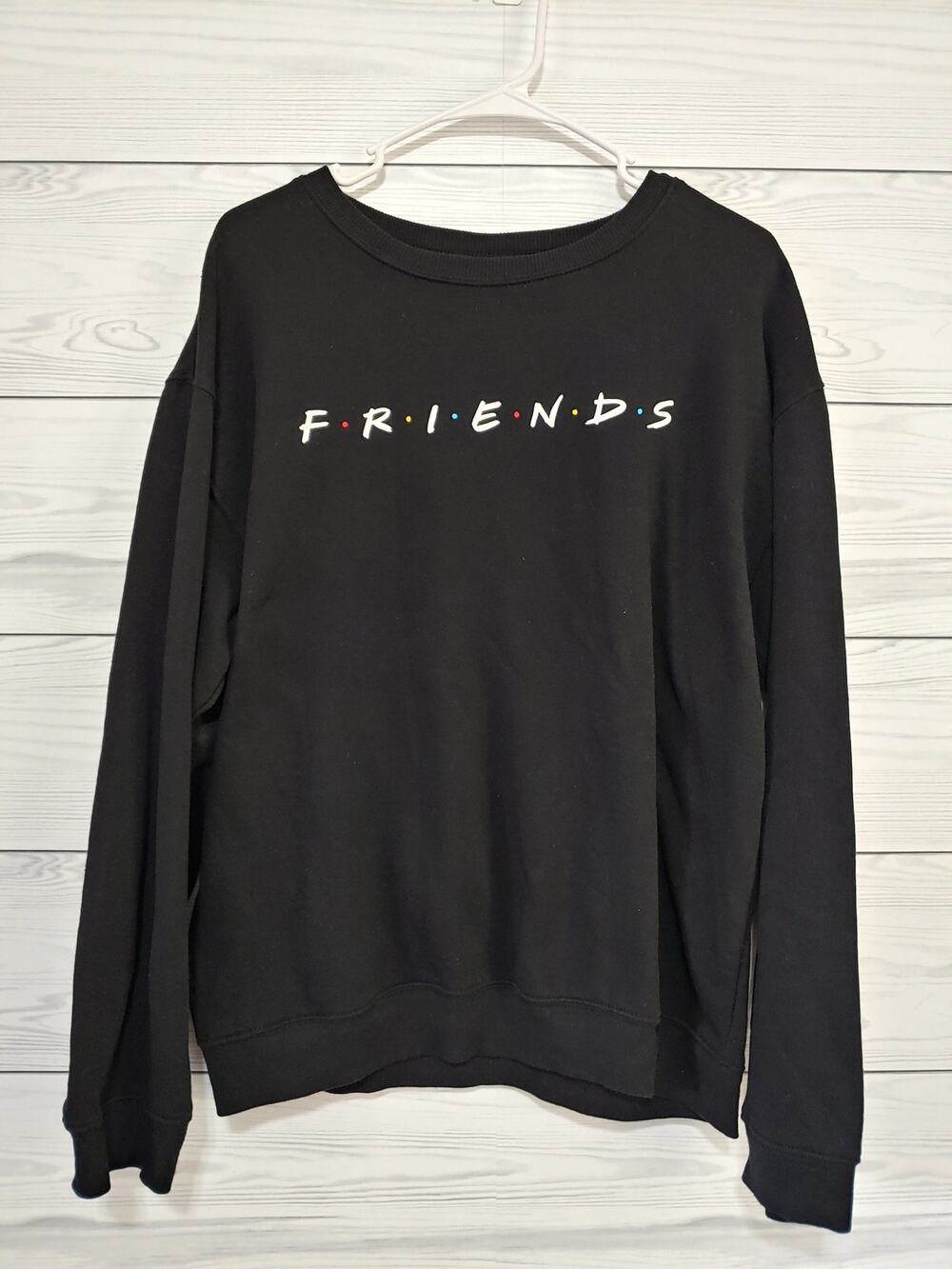 Womens Friends Sweatshirt sz M